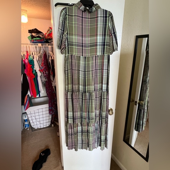 NWT Crown & Ivy maxi dress with ruffle neckline. XL petite - Picture 6 of 9